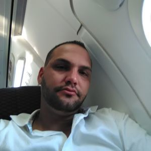 Meet your Posher, Dairon